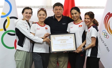 Nhận thưởng bổ sung giải bán marathon vô địch châu Á 2023 sau đúng nửa năm