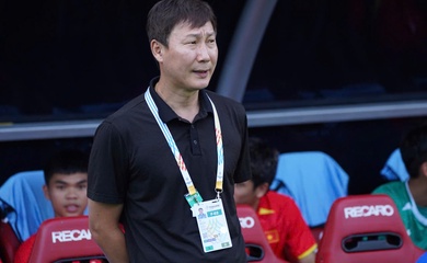 Rực sáng bảng thành tích "khủng", HLV Kim Sang Sik là ứng viên số 1 cho Cúp Chiến thắng