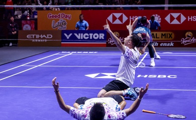 Cú xoay người muộn làm hỏng ngày của Cầu lông Malaysia ở Indonesia Open 2025