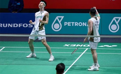 Aaron-Wooi Yik vững vàng trở thành cặp đôi cuối cùng của cầu lông Malaysia lọt vào bán kết giải đấu trên sân nhà