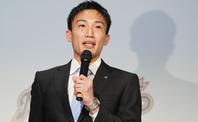 Huyền thoại cầu lông Kento Momota thông báo kết hôn, nhưng giữ kín danh tính cô dâu