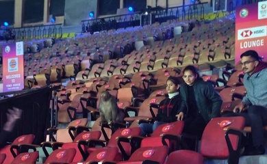 Sau những lời phàn nàn về phân chim, khỉ được phát hiện tại giải cầu lông India Open