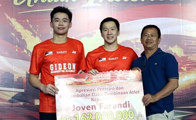 Học viện của huyền thoại cầu lông Marcus Gideon hoàn trả 250 triệu đồng học phí: Khi đào tạo trẻ không chỉ vì lợi nhuận