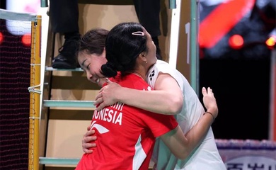 Cầu lông Uber Cup 2026: Cái ôm ở tỷ số 30-29 và bài học về quản trị hình ảnh trong thể thao đỉnh cao