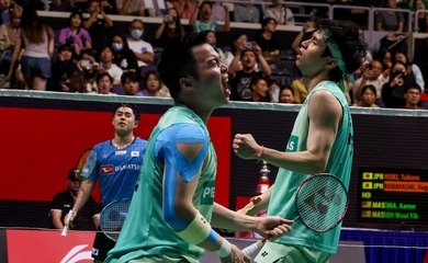 Aaron Chia / Soh Wooi Yik "chữa lành" ở giải cầu lông Singapore Open 2025