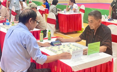 Khai mạc giải Cờ Tướng đặc biệt: Sân chơi trí tuệ cho người cao tuổi Việt Nam