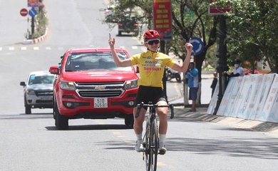 Natalia Frolova vô địch tuyệt đối với trọn bộ 3 chiếc áo danh giá của giải xe đạp Biwase Tour of Vietnam 2025