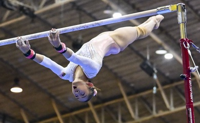 "Nữ hoàng xà lệch" Rachel Yeoh mang về HCV đầu tiên cho Thể dục dụng cụ Malaysia tại SEA Games 33