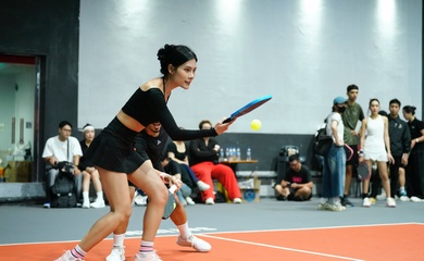 Người đẹp Kiên Thúy Vi tung ảnh gym nóng bỏng, khao khát có danh hiệu pickleball
