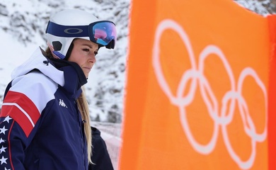 Huyền thoại Lindsey Vonn suýt mất chân tại Olympic Mùa đông Milano Cortina: Góc khuất tàn khốc của thể thao