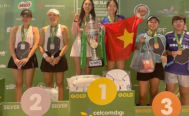 Nữ tay vợt 17 tuổi Jolie Lam vô địch World Pickleball Championship 2025 tại Malaysia