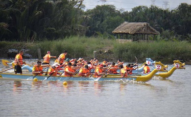 Giải Vô địch Đua thuyền truyền thống thành phố Hồ Chí Minh mở rộng năm 2023 hưởng ứng cuộc vận động “toàn dân rèn luyện thân thể theo gương Bác Hồ giai đoạn 2021 – 2030”
