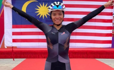 Từ con gái nhỏ bé của gia đình ngư dân đến "cơn lốc" đường đua xe đạp: Câu chuyện truyền cảm hứng của Nur Aisyah