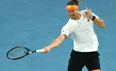 Zverev dội "mưa Ace" hạ gục hiện tượng Learner Tien, thẳng tiến vào bán kết quần vợt Úc mở rộng