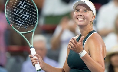 Lối chơi tinh tế giúp "thần đồng" Na Uy Clara Tauson loại đối thủ khó chịu để vào bán kết giải quần vợt Abu Dhabi