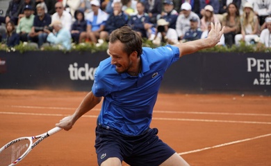 Daniil Medvedev và bài toán thích nghi tại quần vợt Monte Carlo Masters 2026: Thách thức trên mặt sân đất nện