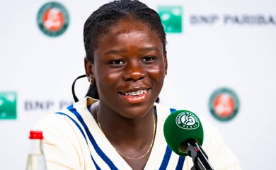 Số 9 WTA Victoria Mboko mang theo đà thắng lợi mạnh mẽ từ quần vợt Roland-Garros đến cuộc gặp với Katerina Siniakova
