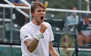 Alexander Bublik đánh bại Lorenzo Musetti để giành chức vô địch giải quần vợt Hong Kong Open
