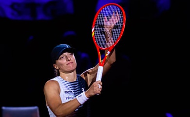 Quần vợt Stuttgart Open 2026: Iga Swiatek tái xuất ấn tượng cùng "công thức Nadal" và sự trỗi dậy của Mirra Andreeva