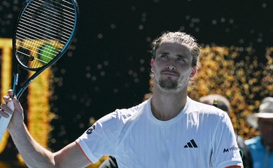 Á quân năm ngoái Zverev vượt qua nỗi lo chấn thương để đánh bại Muller tại giải quần vợt Úc mở rộng