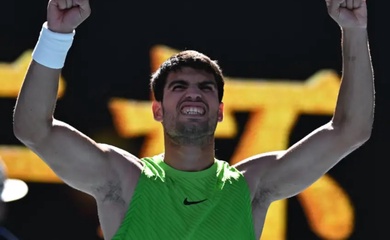 Carlos Alcaraz vào vòng 3 giải quần vợt Australian Open 2026: Khi "tài sản thương hiệu" đối mặt với rào cản chuyên môn
