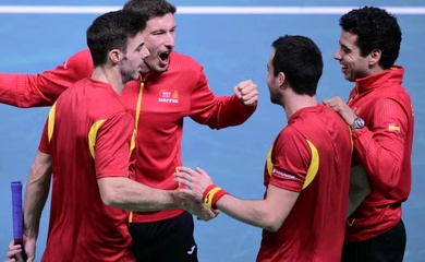 Tây Ban Nha ngược dòng hạ Séc và vào bán kết giải quần vợt Davis Cup khi Đức vượt qua Argentina