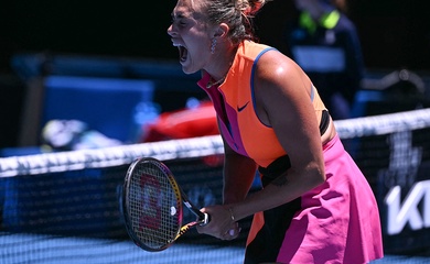 Tay vợt số 1 thế giới Sabalenka vượt qua ngôi sao đang lên Mboko để vào tứ kết giải quần vợt Úc mở rộng