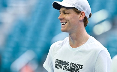 Jannik Sinner và công thức quần vợt "hủy diệt" những đối thủ thuận tay trái: Đẳng cấp của sự chuẩn bị tuyệt đối