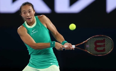 "Đại chiến" 1 triệu USD tại Australian Open: Zheng Qinwen, Naomi Osaka tranh tài ở giải quần vợt 1 điểm định thắng thua