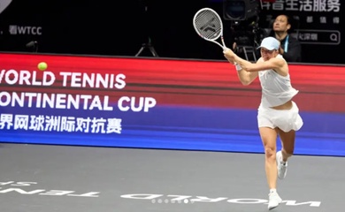 Giải quần vợt WTCC: Iga Swiatek thua sau 2 set về tay đối thủ hạng 57 thế giới