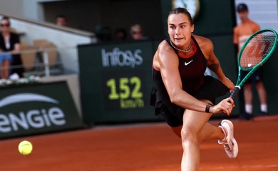 Sức mạnh vũ bão của Sabalenka thử thách Naomi Osaka ở vòng 16 đơn nữ Roland Garros