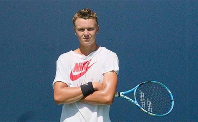 Ngôi sao quần vợt Rune cho biết cuộc "nói chuyện thẳng thắn với đội ngũ của mình" giúp nhận ra cách tiếp cận trận đấu