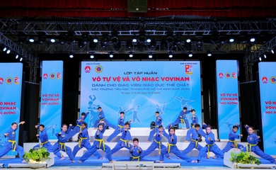 650 giáo viên tiểu học tham gia tập huấn võ tự vệ và võ nhạc Vovinam trong học đường