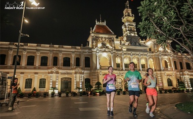 Ho Chi Minh City Night Run Thang Loi Group 2022 đẹp lung linh qua ảnh