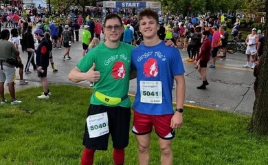 Con trai cứu sống bố trên đường chạy bán marathon
