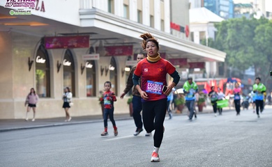 Khi “Nữ hoàng nhảy xa” Bùi Thị Thu Thảo chạy đua 5km tại Giải Bán Marathon Quốc tế Việt Nam 2023 tài trợ bởi Herbalife Nutrition