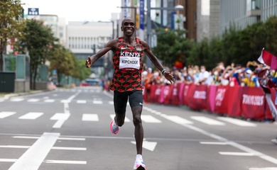 Điền kinh Kenya công bố đội tuyển dự marathon Olympic Paris 2024, Eliud Kipchoge săn kỷ lục chưa từng có