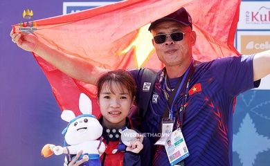 “Ớt tiêu” Lê Thị Tuyết nhận bao nhiêu tiền thưởng sau HCB marathon nữ SEA Games 32?
