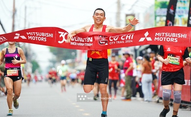 Vượt mặt đối thủ mạnh Kenya, chàng trai Cao Bằng vô địch giải chạy băng đồng Mitsubishi Motors Vietnam Cu Chi City Trail 2024