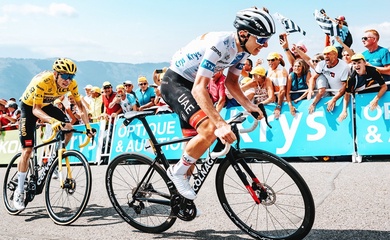 Đương kim vô địch và áo vàng đua tốc độ tay đôi chặng 17 Tour de France 2022