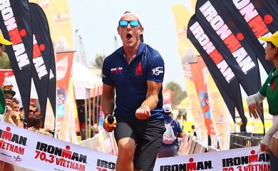 Whit Raymond - Người truyền lửa cho các giải Ironman trên thế giới