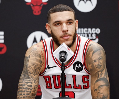 Sau 1000 ngày và ca mổ chưa từng có tiền lệ ở NBA, Lonzo Ball ấn định ngày tái xuất