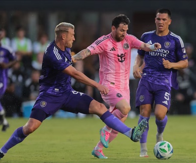 Inter Miami của Messi chìm trong khủng hoảng với thống kê báo động