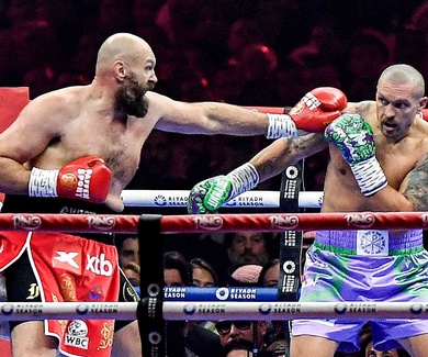 Tyson Fury đứng sau Usyk trên BXH The Ring gây phản ứng dữ dội