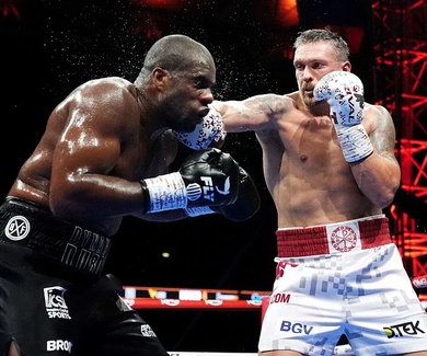 Usyk dẫn đầu BXH The Ring và "cú sốc" mang tên Tyson Fury