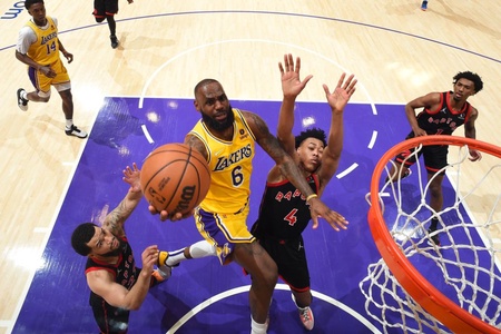 Nhận định bóng rổ NBA - Los Angeles Lakers vs Toronto Raptors ngày 2/11: Tìm lại mạch thắng