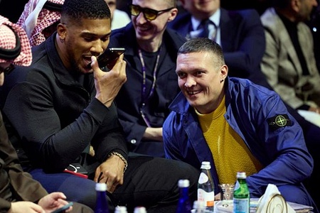 Anthony Joshua sẽ... treo găng giải nghệ cùng Oleksandr Usyk