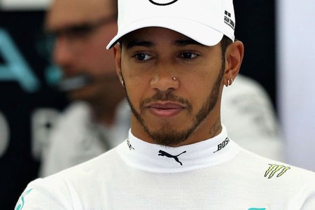 Hamilton bào chữa khi bị chỉ trích vì không thích F1 tổ chức ở những vùng đất mới