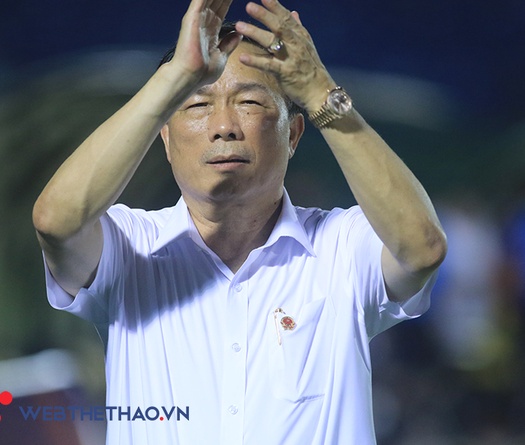 Những “di sản” dưới thời bầu Đệ trước khi chuyển giao cho bầu Đoan