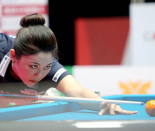 Vẻ đẹp đầy quyến rũ của Kim Ga-young tại giải PBA Team League Round 2021/2022    